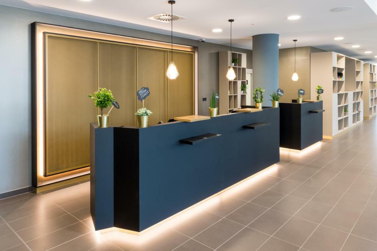 Holiday Inn - The Niu, Ridge Halle Central Station By Ihg Εξωτερικό φωτογραφία